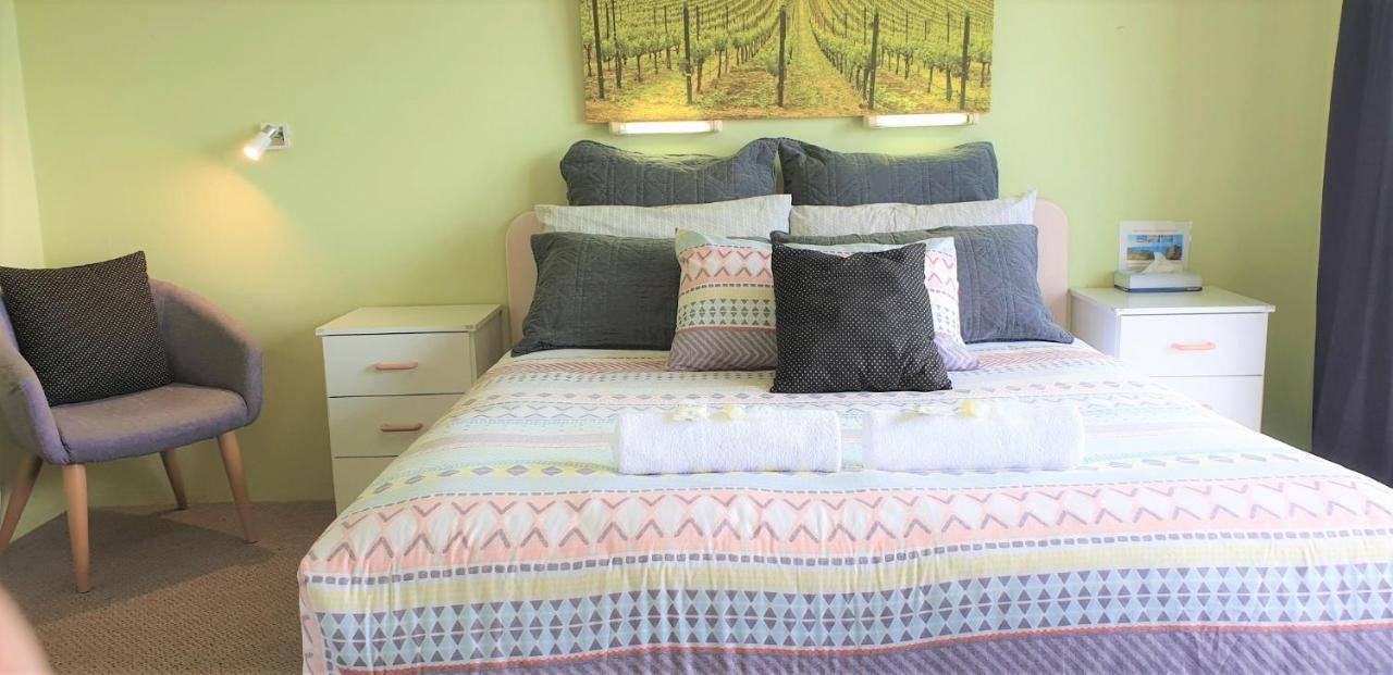 Mollymook Ocean View Motel Rewards Longer Stays -Over 18S Only (Adults Only) Exterior foto
